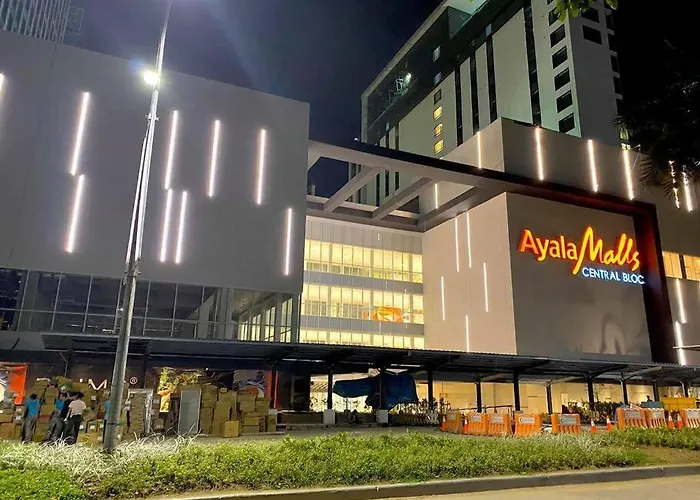 Apartment One Bedroom With Pool At Avida Tower 1 Ayala It Park *
