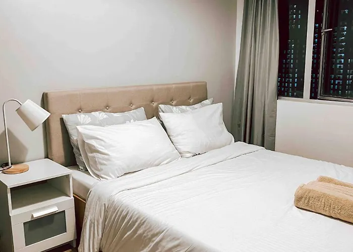 Apartment One Bedroom With Pool At Avida Tower 1 Ayala It Park